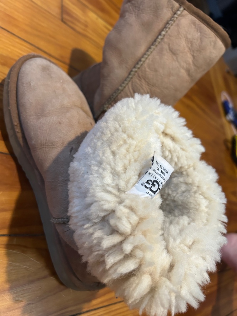UGG womens Chestnut Sheepskin Short Boots - Picture 6 of 7